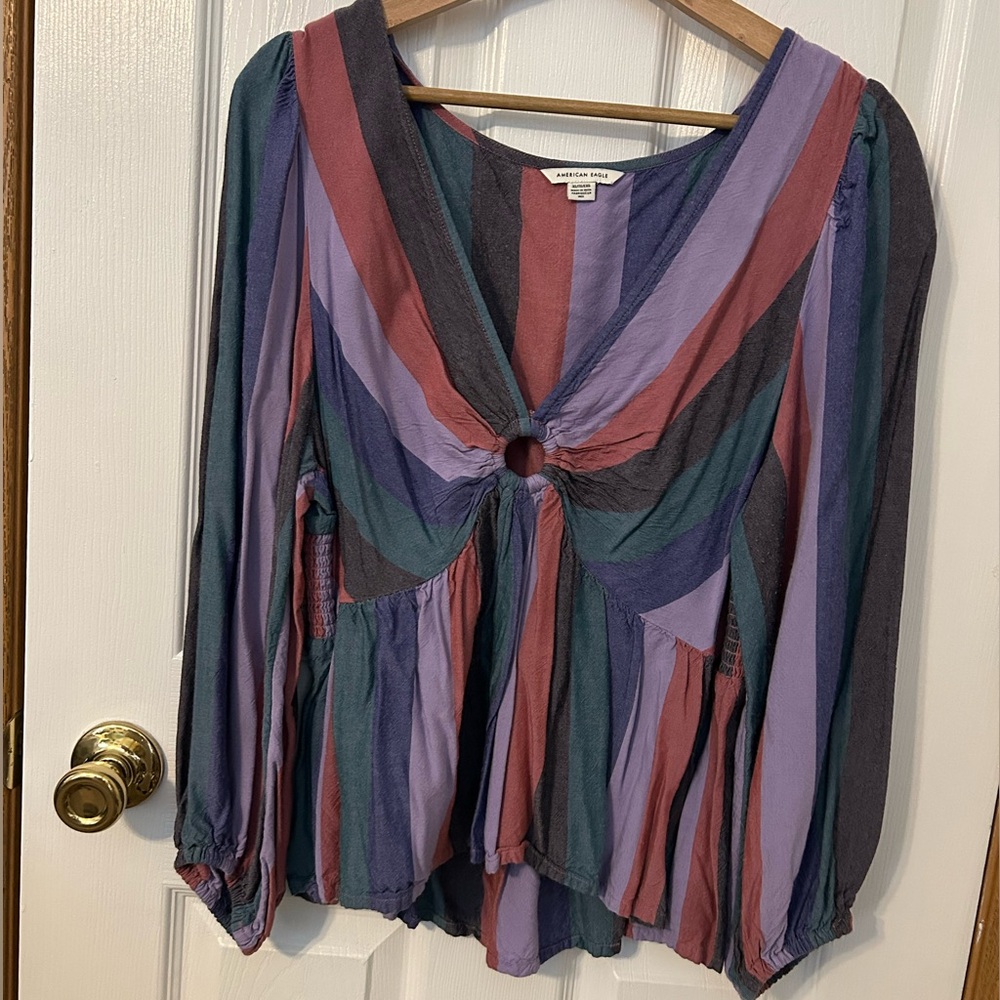 American Eagle top